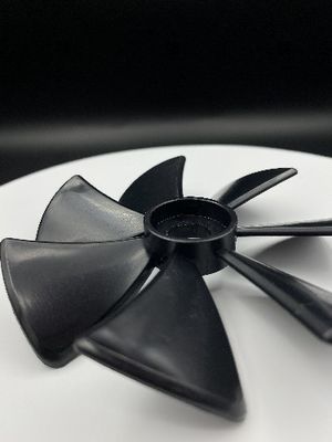 品質  Photovoltaic Wind Turbine Blade Lightweight Easy Installation 工場