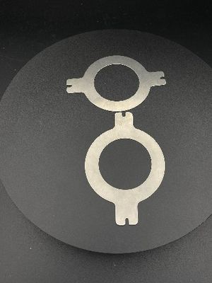 ステンレス鋼 ハードウェア製造業サービス弁の版のカスタマイズされた処理