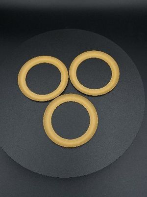 パーソナライズド 黄色い革ボウル 図形 形成
