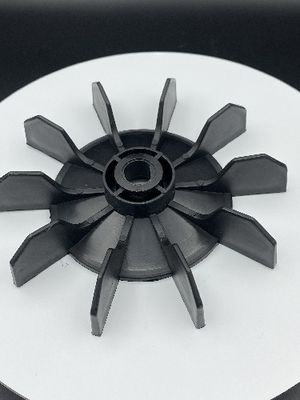 ファン・ブレードの1つの年の保証の光起電プロダクトが付いている光起電エネルギー・システム