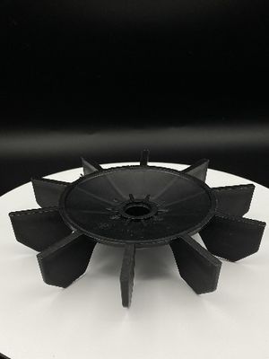 ファン・ブレードの1つの年の保証の光起電プロダクトが付いている光起電エネルギー・システム