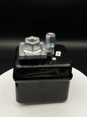 部品を押すハードウェアを伸ばして小型薄板金の部品を