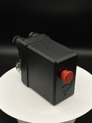 小型金属プレス部品 ストレッチ品 個包装