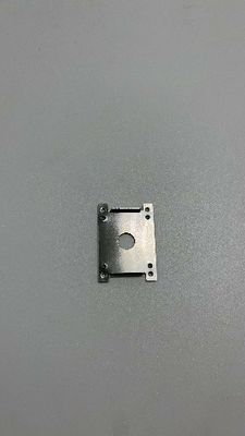 カスタマイズされたCNC加工部品の磨きをサポートする