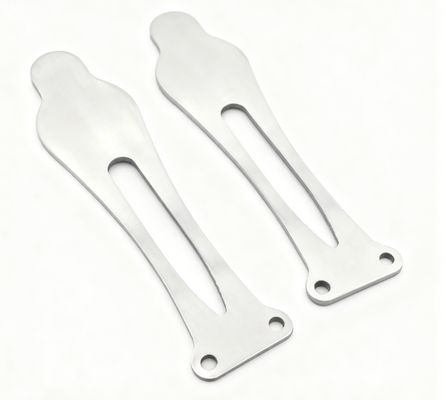 ビッツェール冷蔵コンプレッサーの吸入および排気リッドバルブプレート